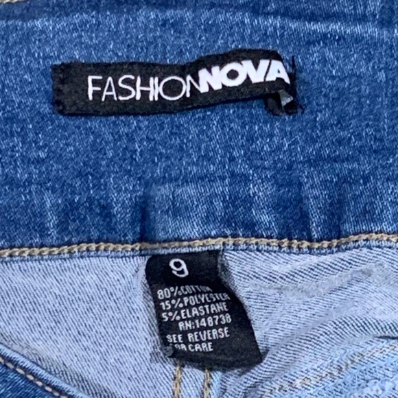 Fashion‎ Nova Women's Blue High Rise Button Fly Skinny Jeans Size 9 - Picture 4 of 7